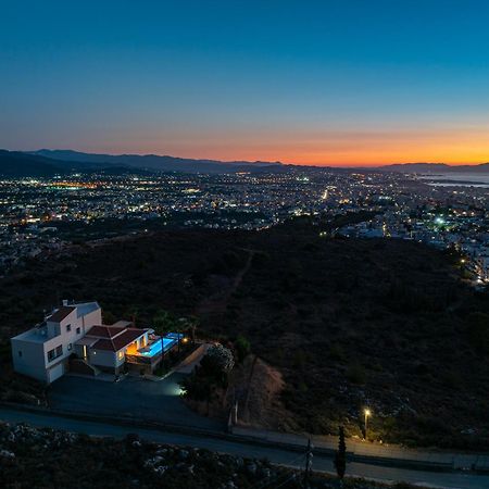 Karmilos Hill Villa Hriszí Aktí Haniá Kültér fotó