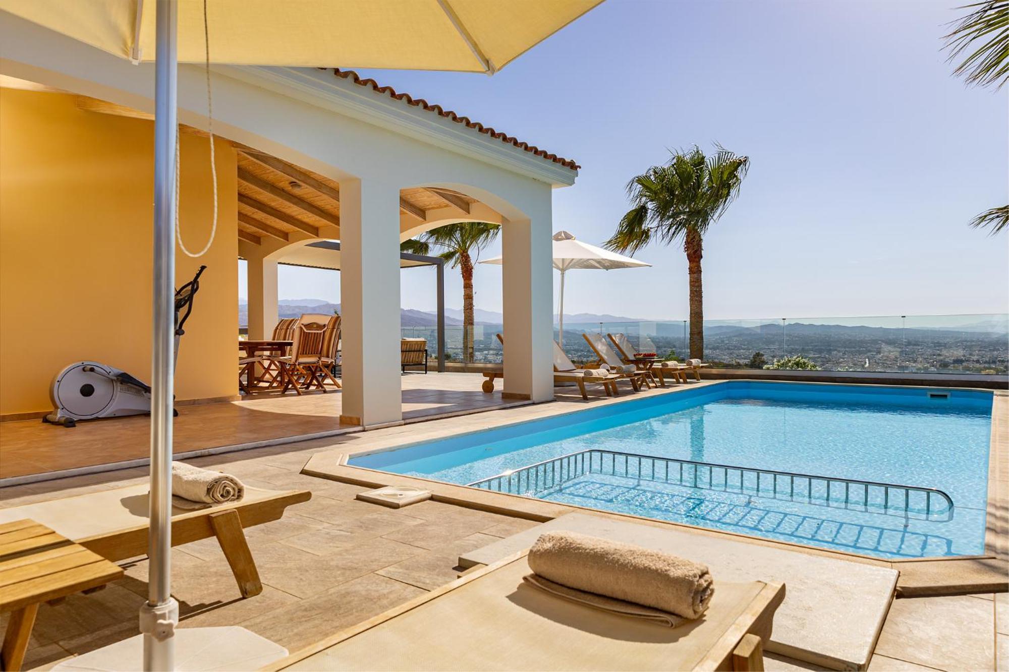 Karmilos Hill Villa Hriszí Aktí Haniá Kültér fotó