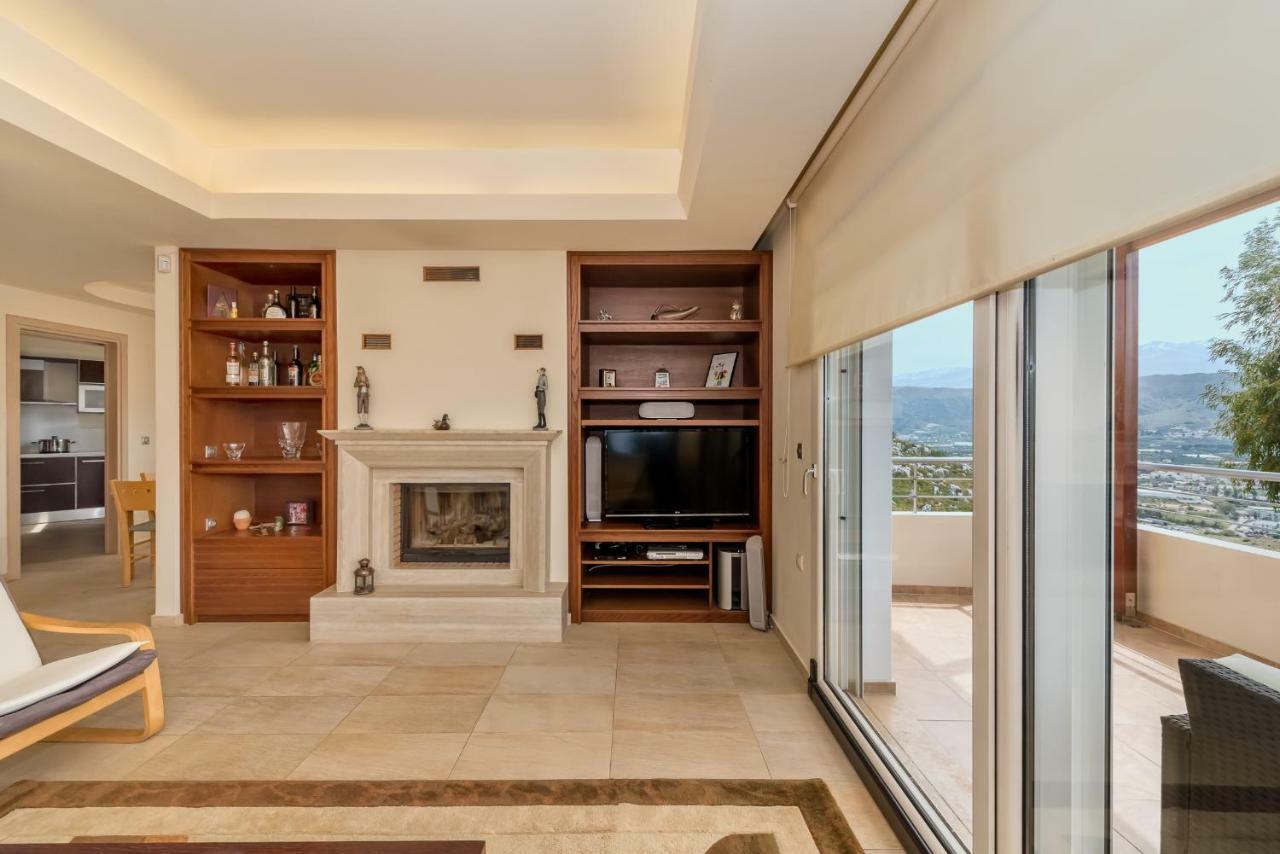 Karmilos Hill Villa Hriszí Aktí Haniá Kültér fotó